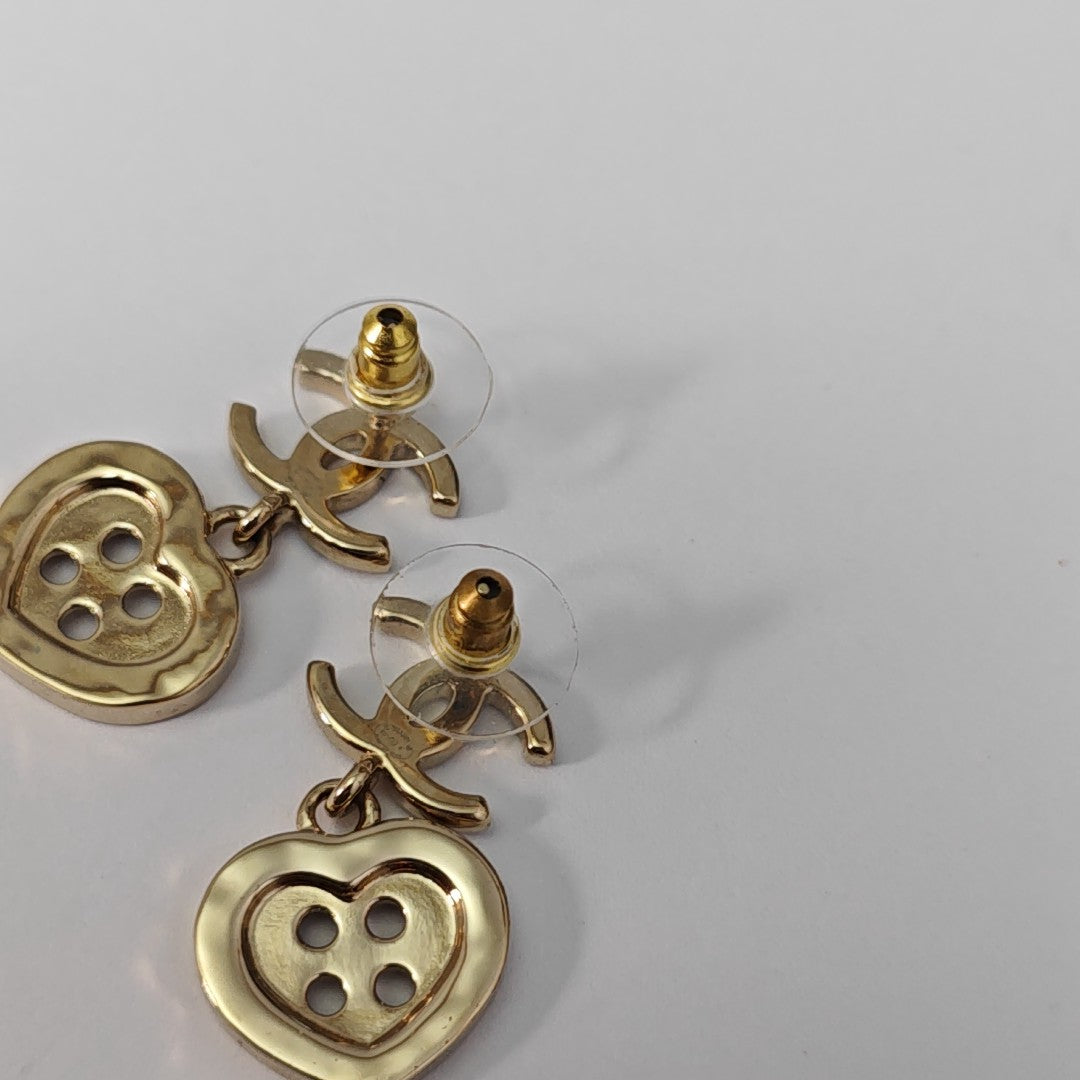 Metal Gold Stud Earrings