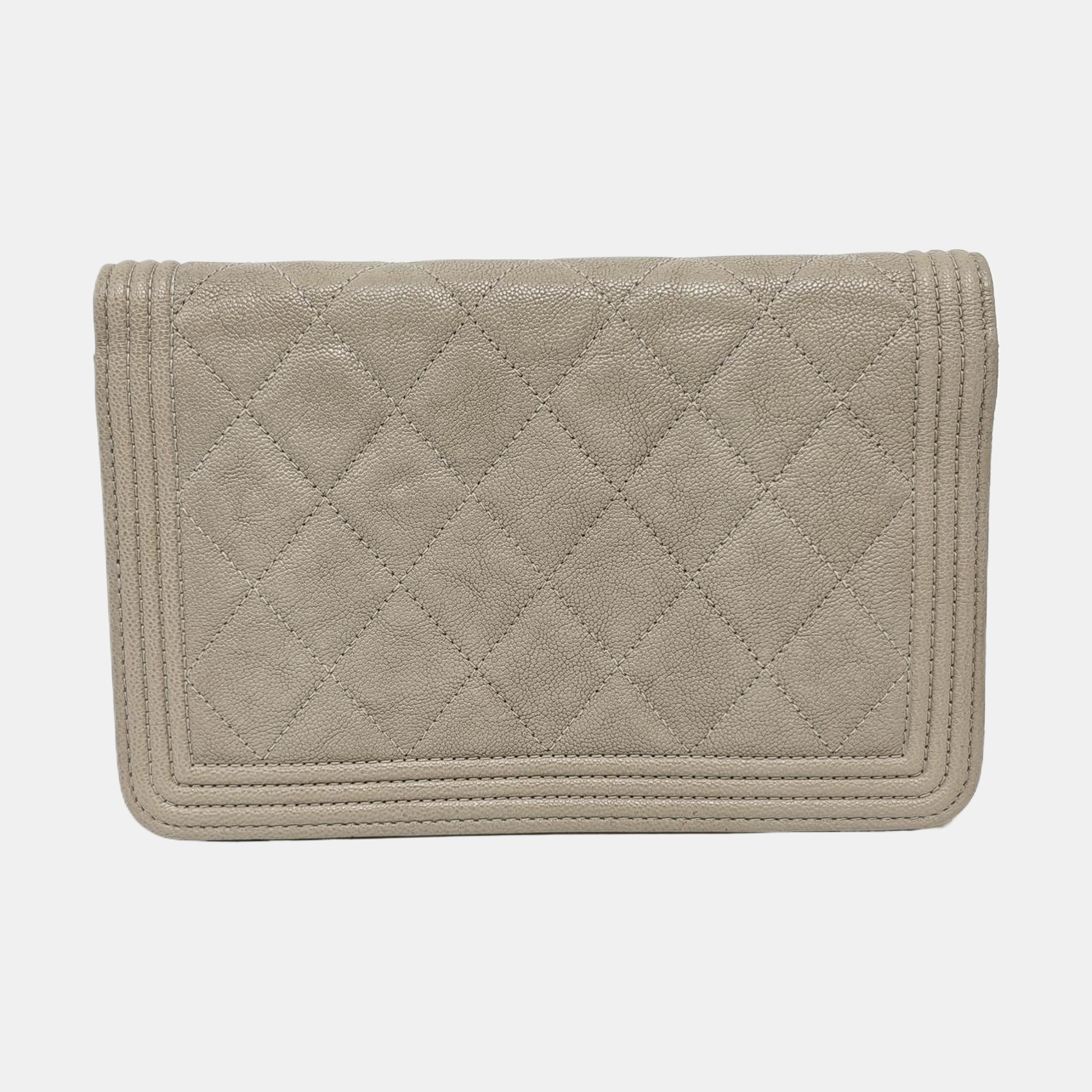 BOY CHANEL WOC Piel de becerro graneada acolchada gris
