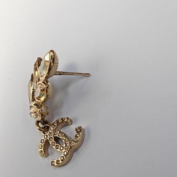 Metal Gold Earrings