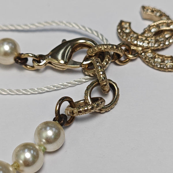 Metal White Bracelet