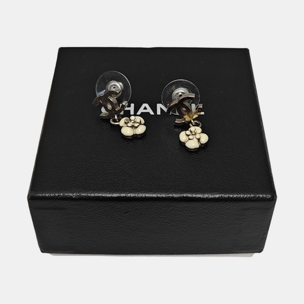 Metal Silver Earrings