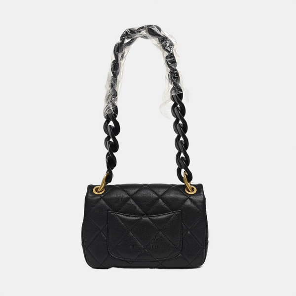 Medium Quilted Grained Calfskin Black