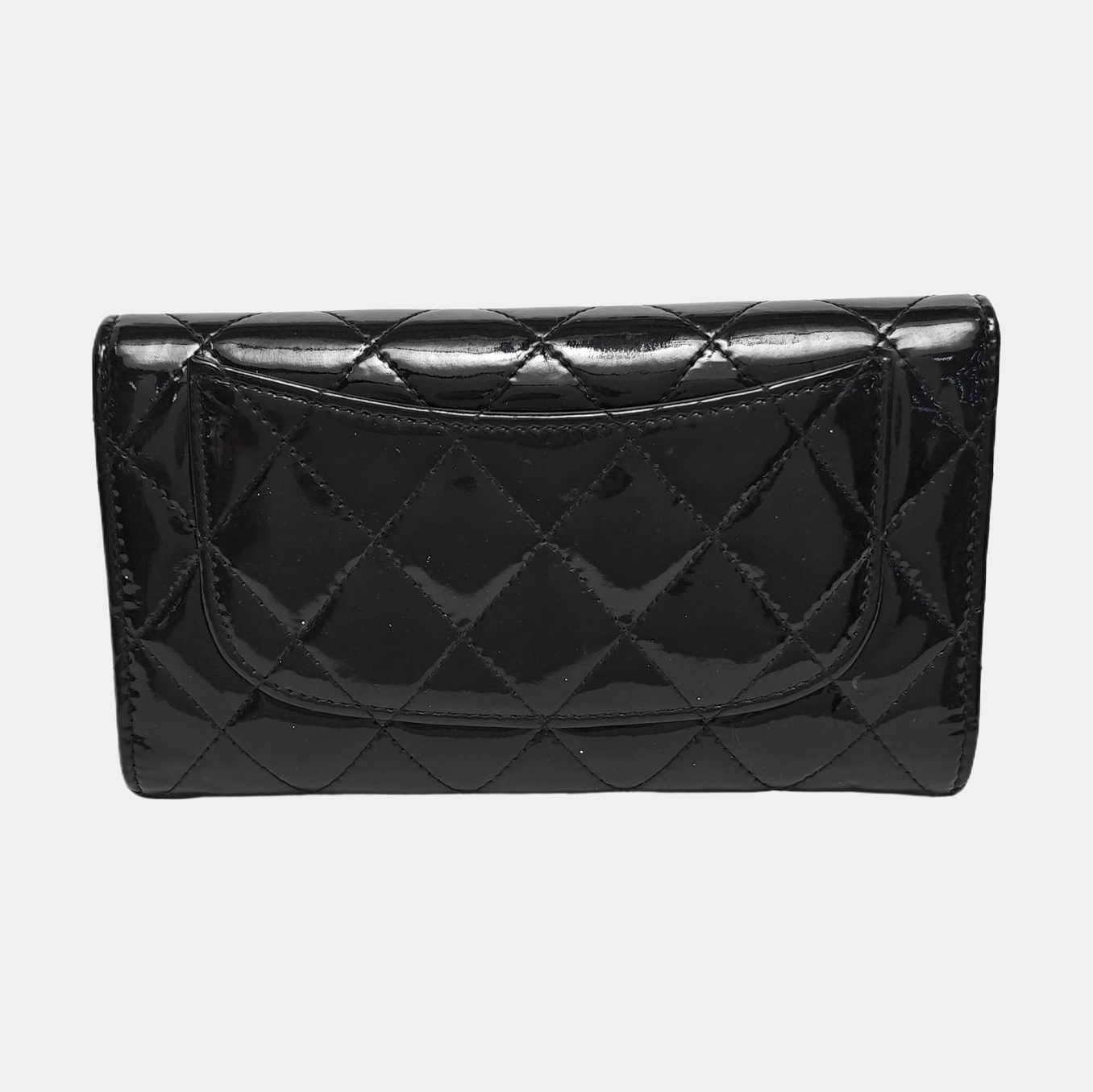 CLASSIC FLAP Mini Quilted Patent Leather Black Wallet