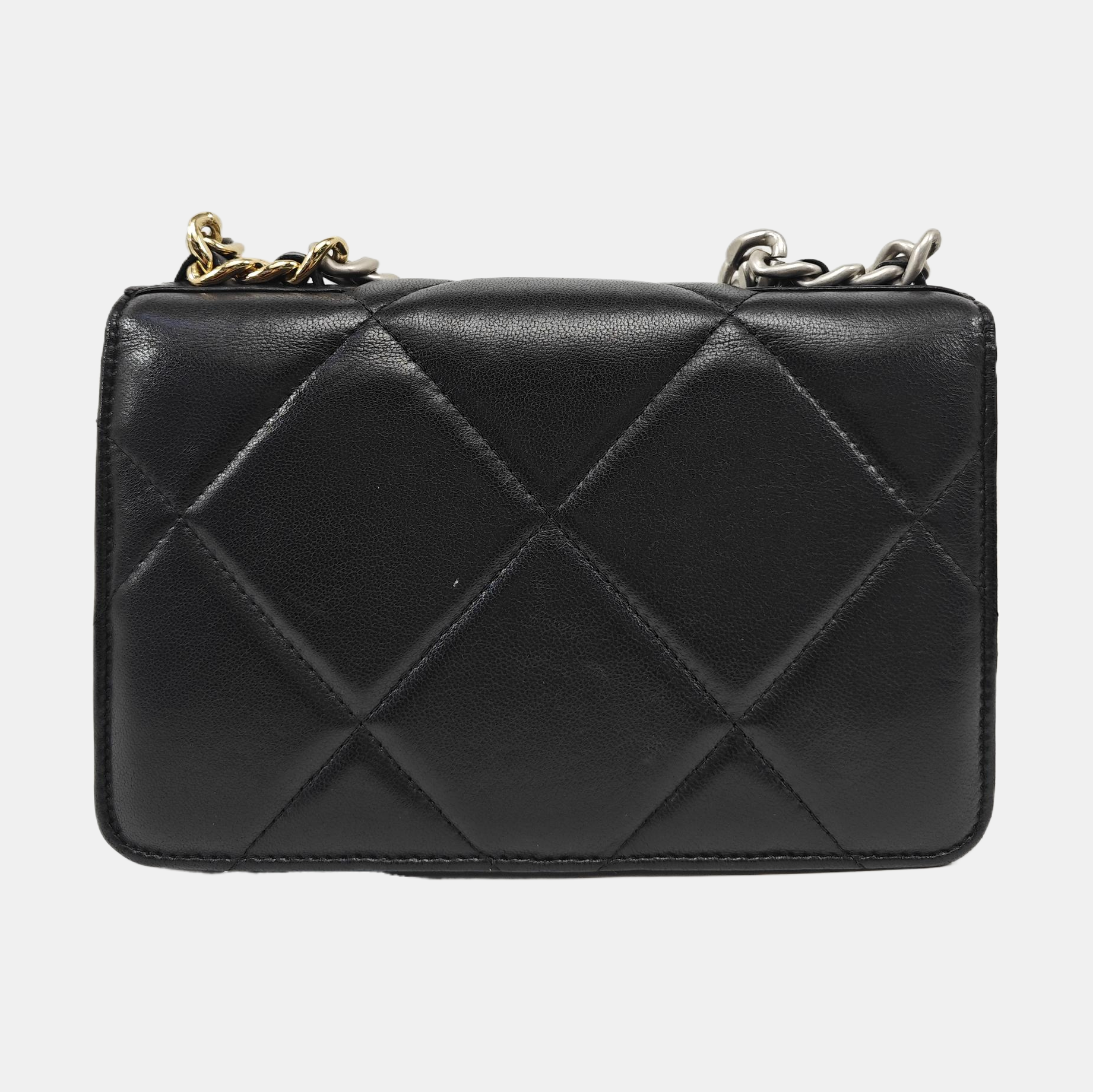 CHANEL 19 Quilted Lambskin Black