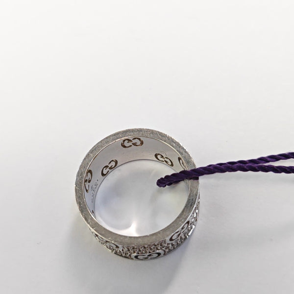 Icon 18k White Gold Silver Ring EU 49