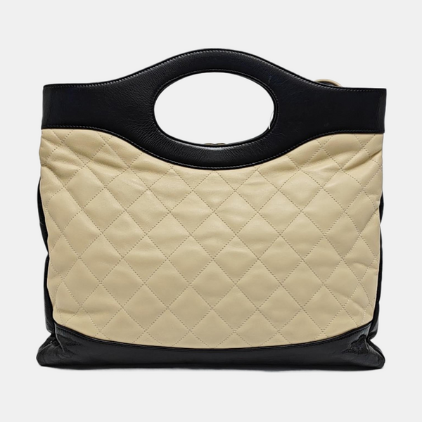 CHANEL 31 Piel de becerro acolchada grande beige