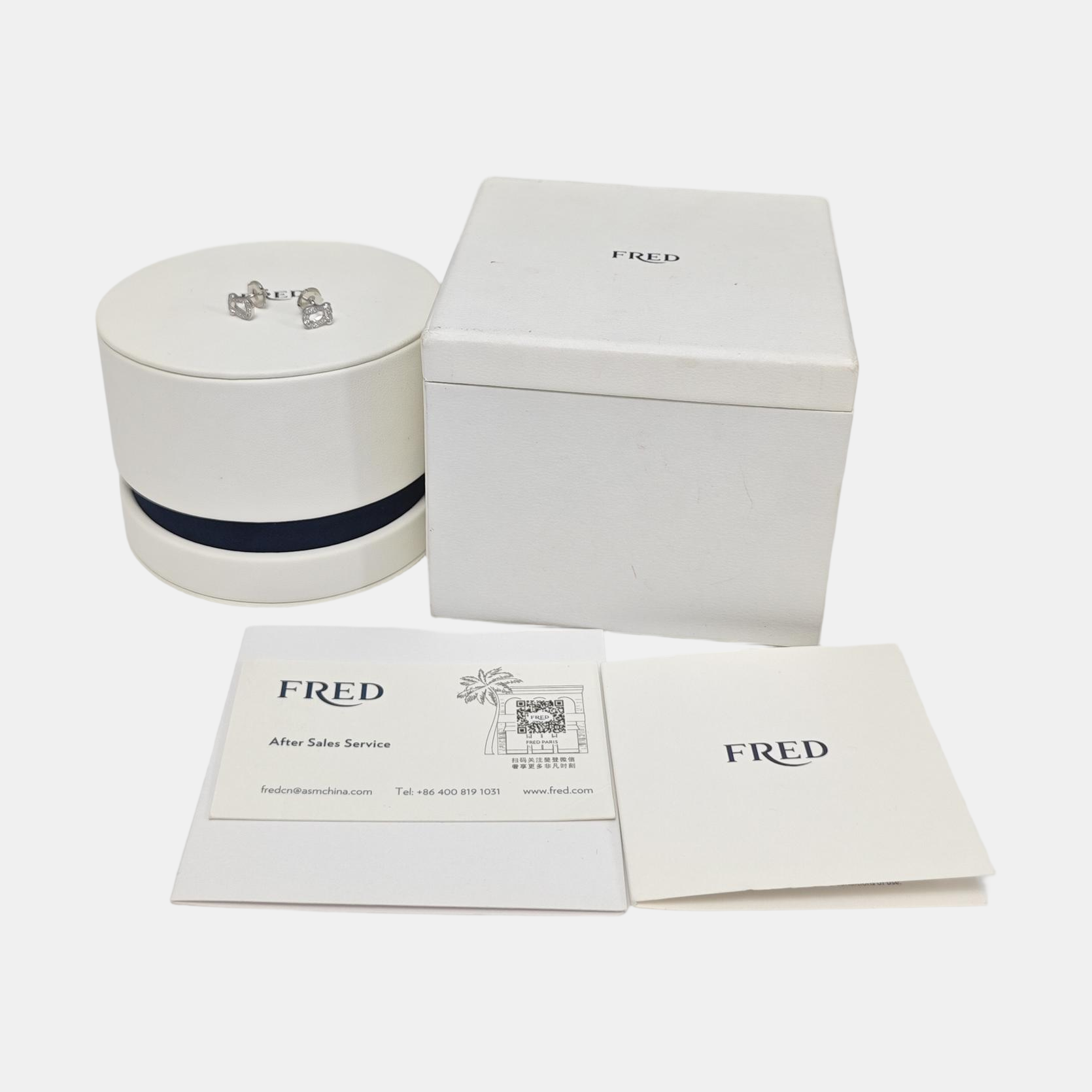 Force 10 18k White Gold Silver Stud Earrings
