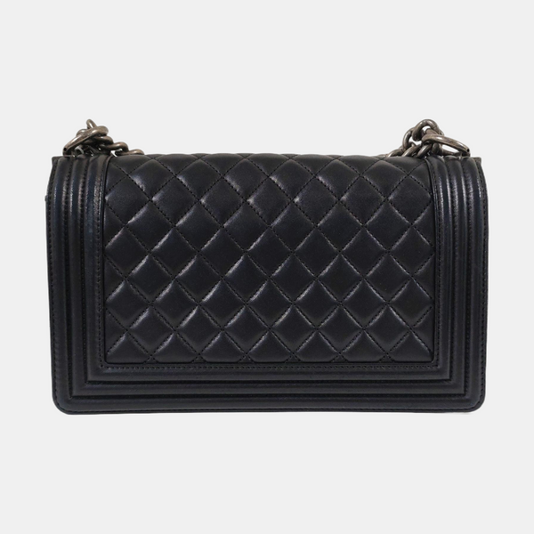 Authenticated pre-owned  BOY CHANEL Medium Quilted Lambskin Black - Shoulder Bag at Looply