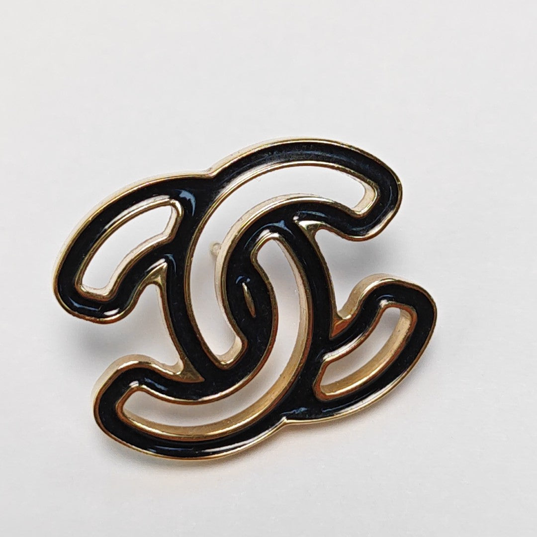Metal Gold Stud Earrings
