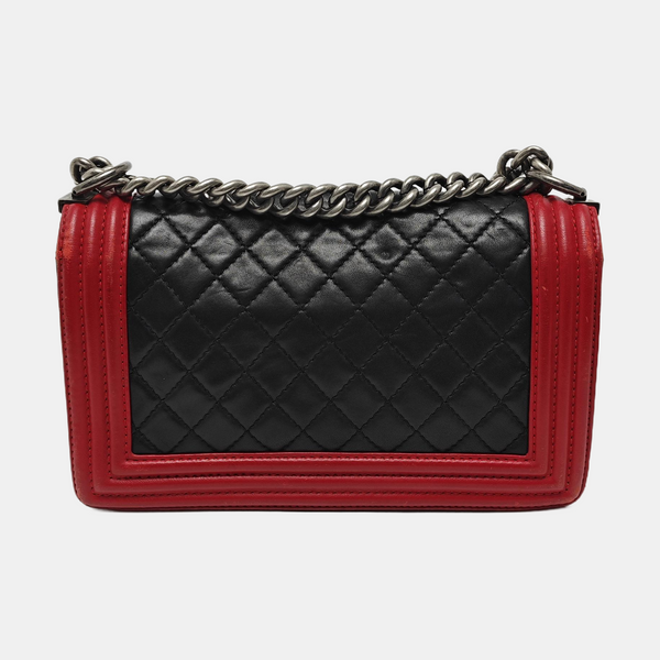 BOY CHANEL Medium Quilted Lambskin Black