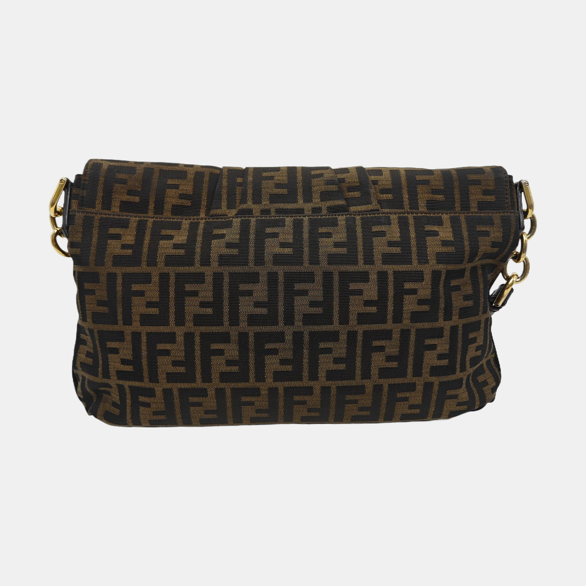 Mia Canvas Brown
