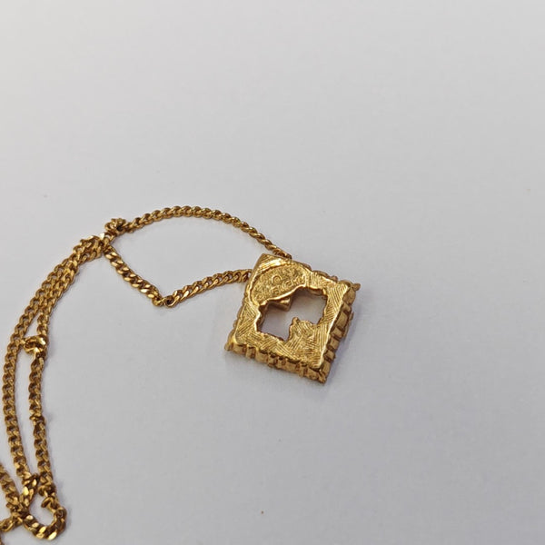 G Link Metal Gold Necklace