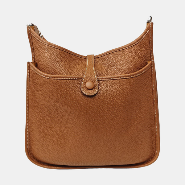 Evelyne 29 Clemence Brown