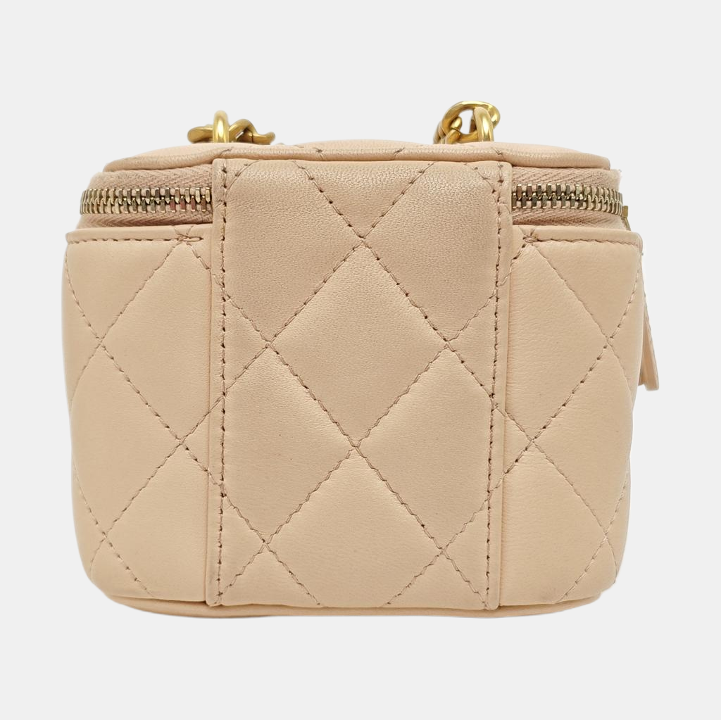 VANITY CASE Mini Quilted Lambskin Pink