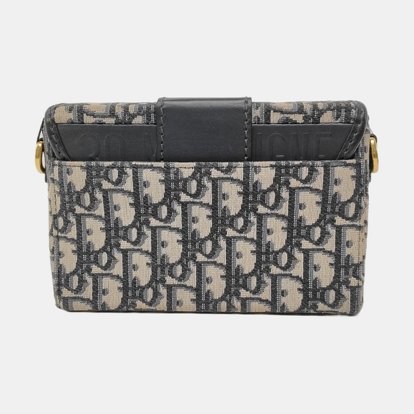 Authenticated pre-owned  30 Montaigne Oblique Canvas Blue - Clutch at Looply