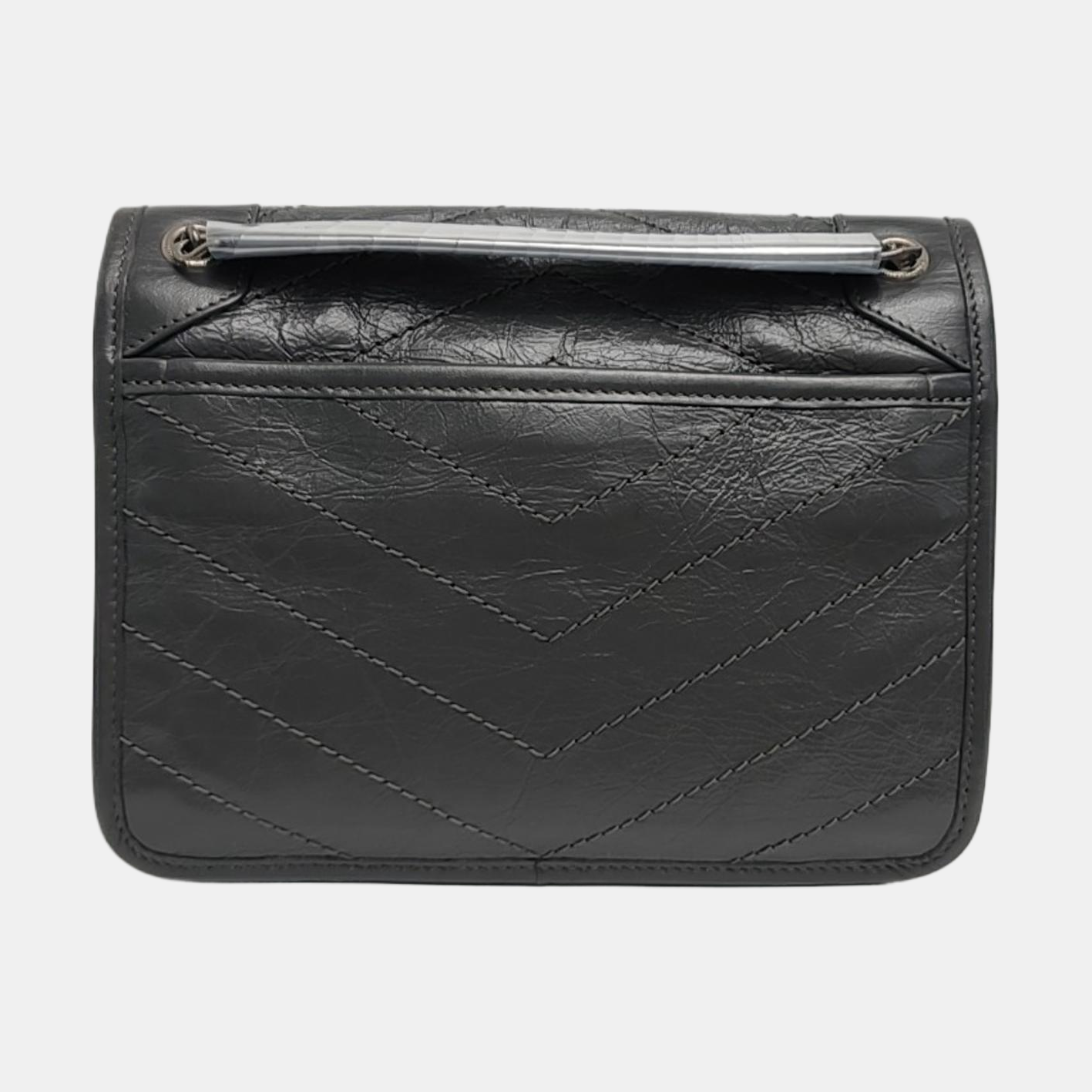 NIKI Small Chevron Calfskin Gray