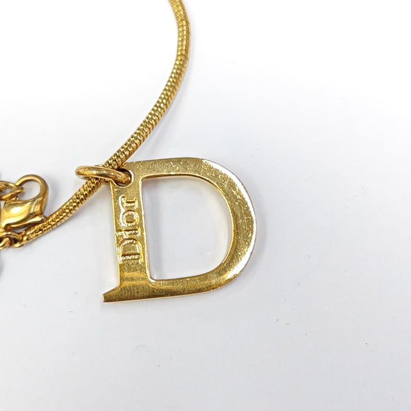 Collar CD Swing Metal Dorado