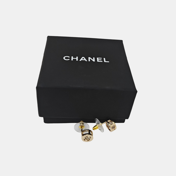 Metal Gold Stud Earrings