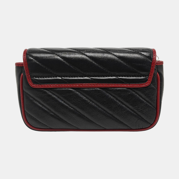 Authenticated pre-owned  GG Marmont Super Mini Quilted Calfskin Black - Shoulder Bag at Looply