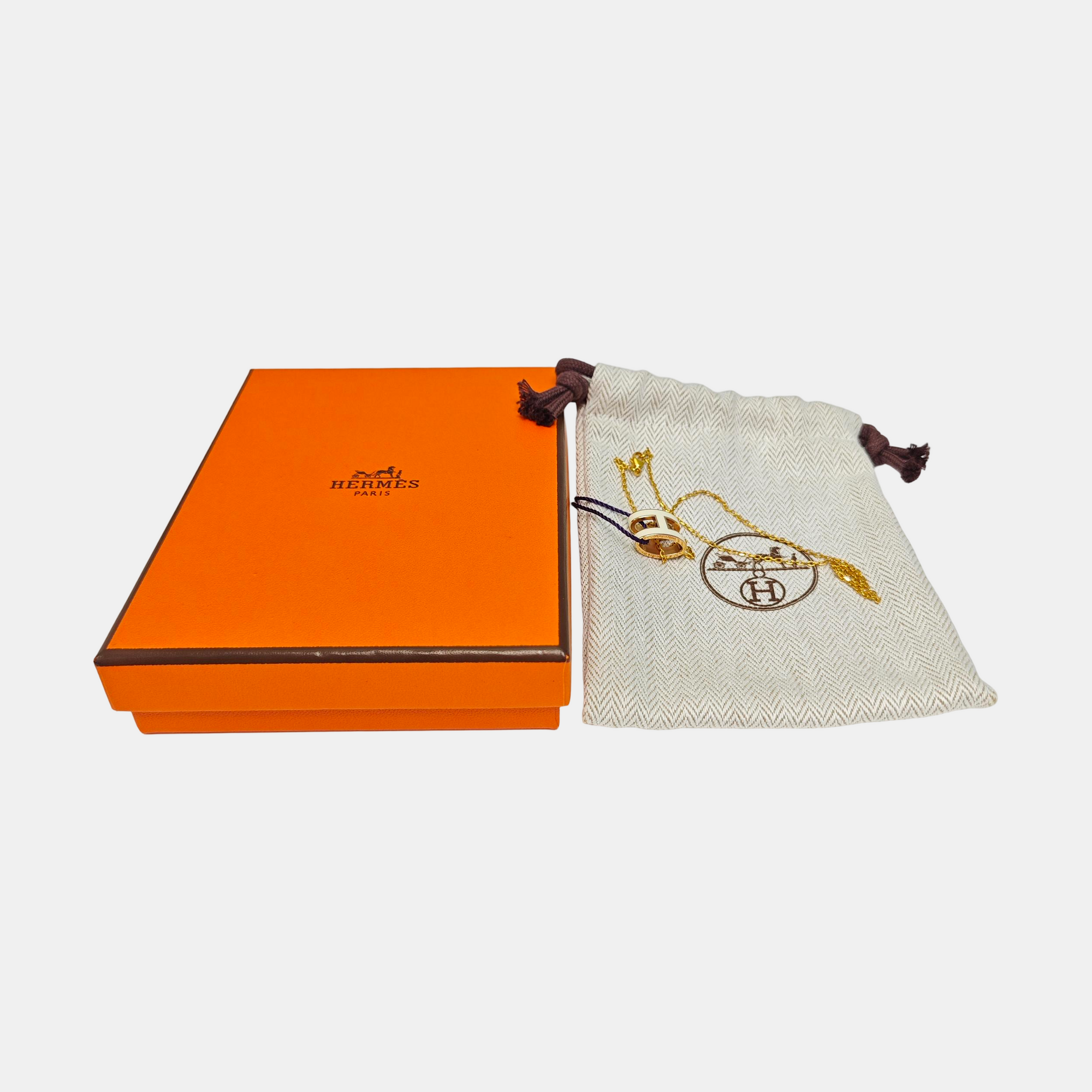Pop H Metal Gold Necklace