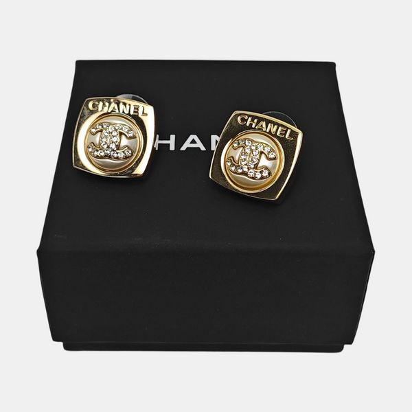 Metal Gold Stud Earrings