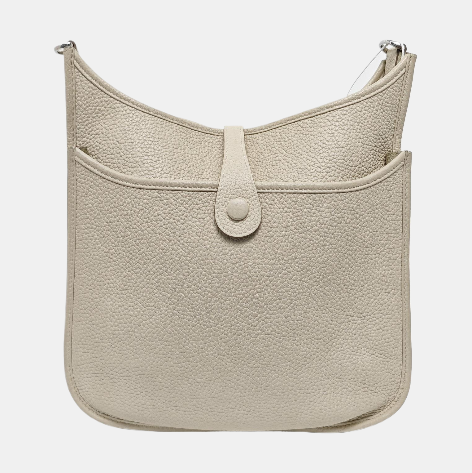 Evelyne 29 Clemence White