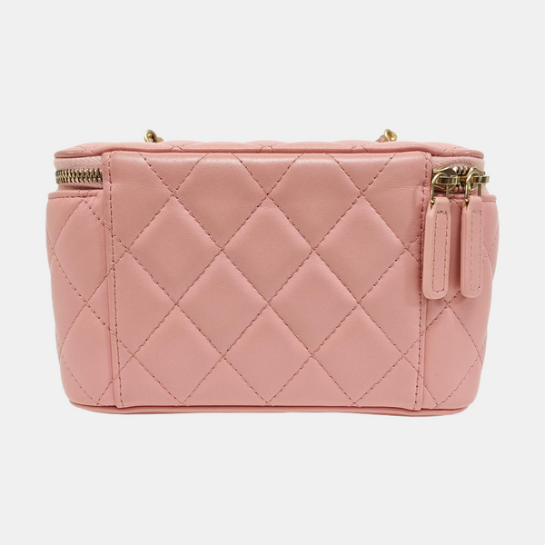 VANITY CASE Small Quilted Lambskin Pink