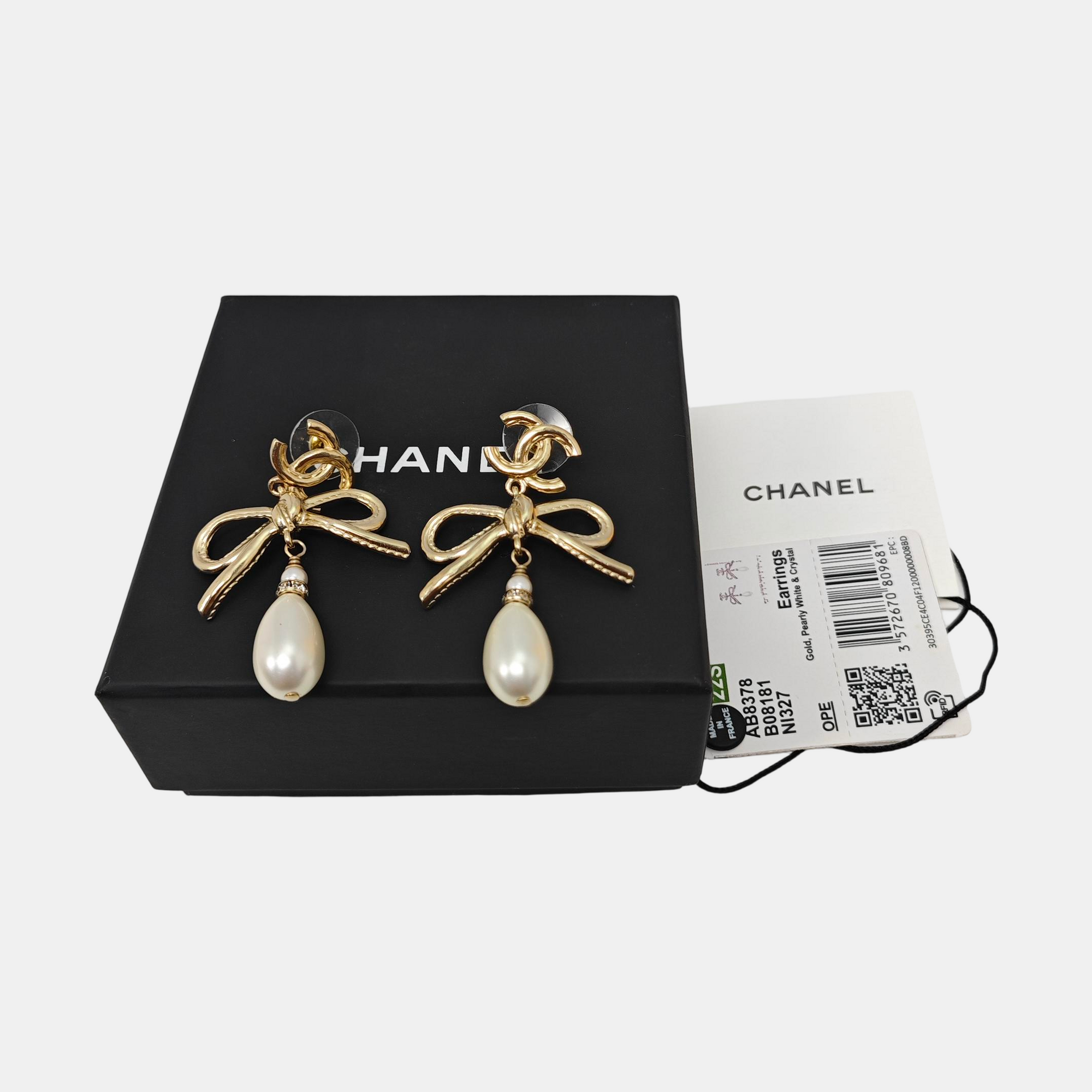 CC Logo Metal Gold Stud Earrings
