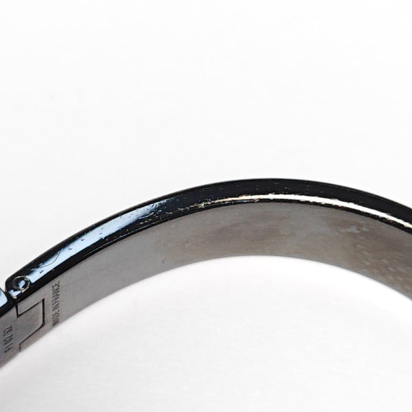 Clic Hh Metal Black Bangle