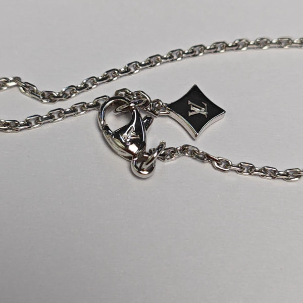 STAR BLOSSOM 18k White Gold Silver Necklace
