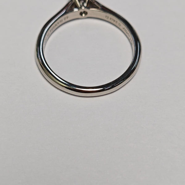 Platinum 950 Silver Ring EU 49