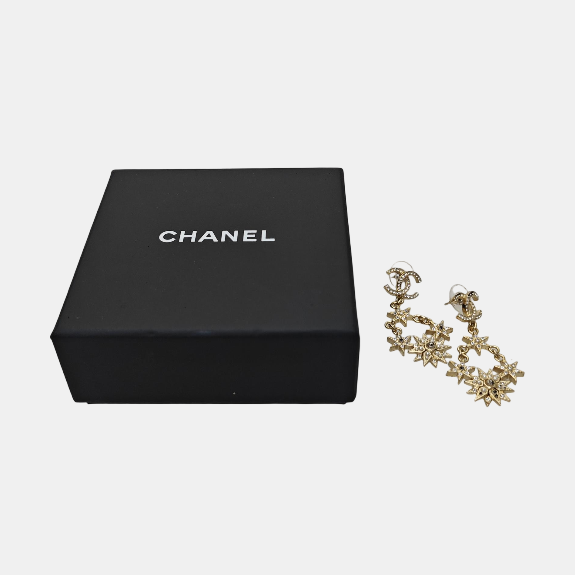 Metal Gold Stud Earrings