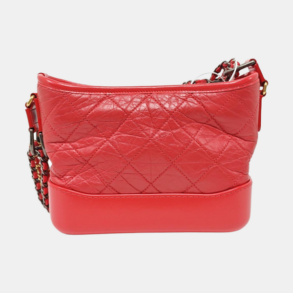 Authenticated pre-owned  GABRIELLE Small Quilted Calfskin Red - Shoulder Bag at Looply