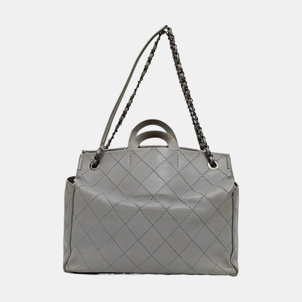 CC POCKET Quilted Calfskin Gray