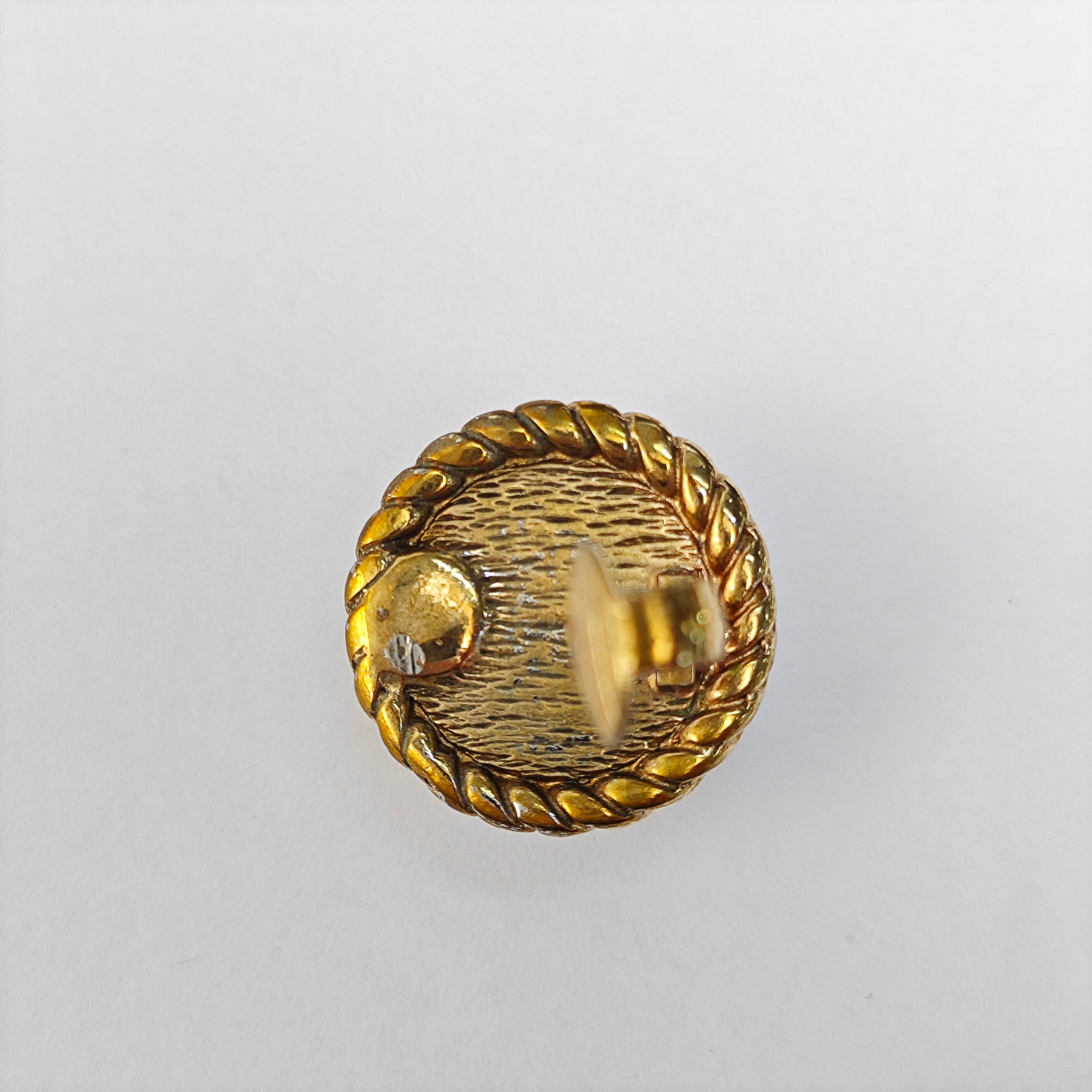 Twist Round Metal Gold Clip On Earrings