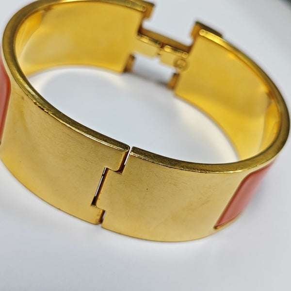 Metal Gold Bangle