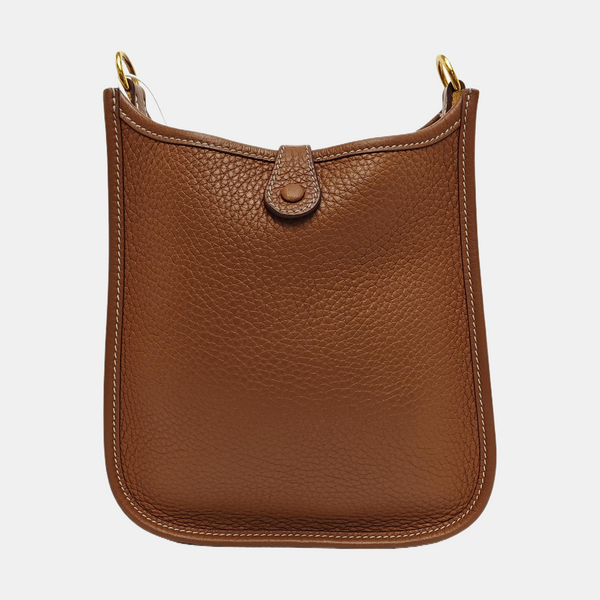 Evelyne TPM Clemence Brown
