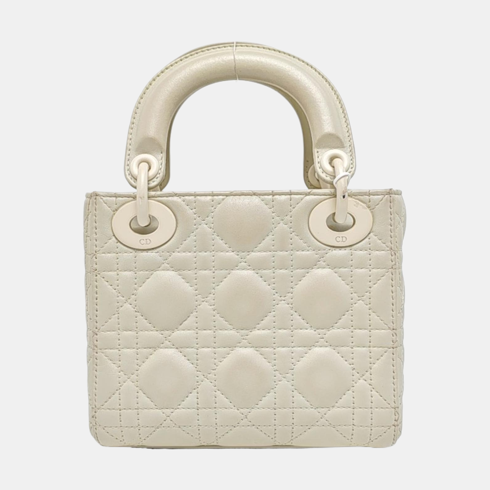Authenticated pre-owned  Lady Dior Mini Cannage Calfskin White - Tote Bag at Looply