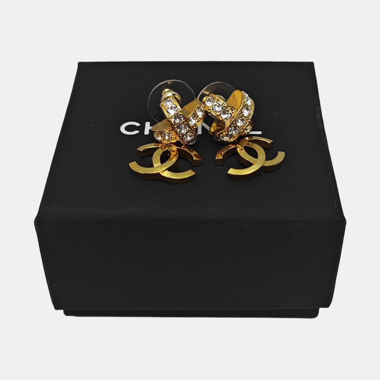 Metal Gold Earrings