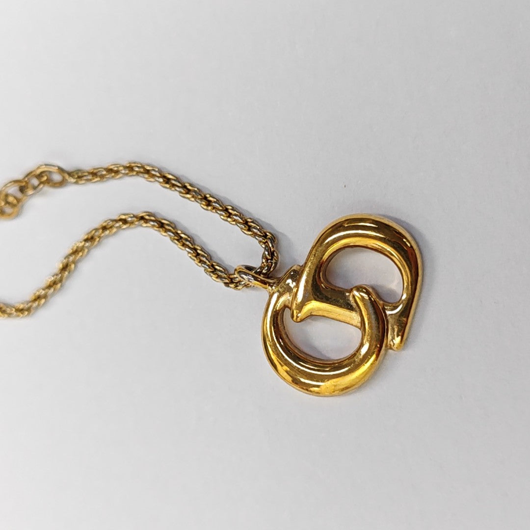 Twist Round Metal Gold Necklace