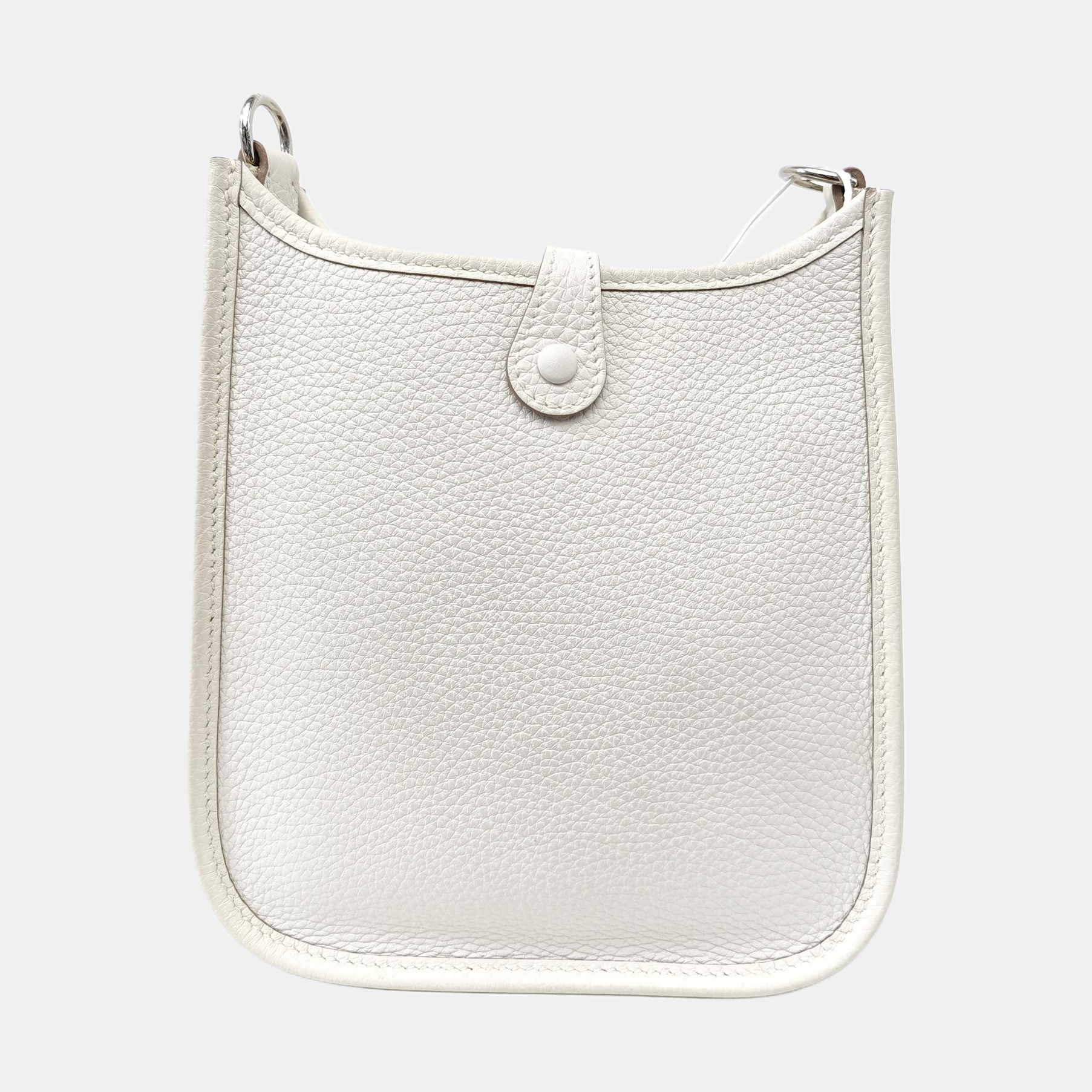 Evelyne 16 Clemence Gray