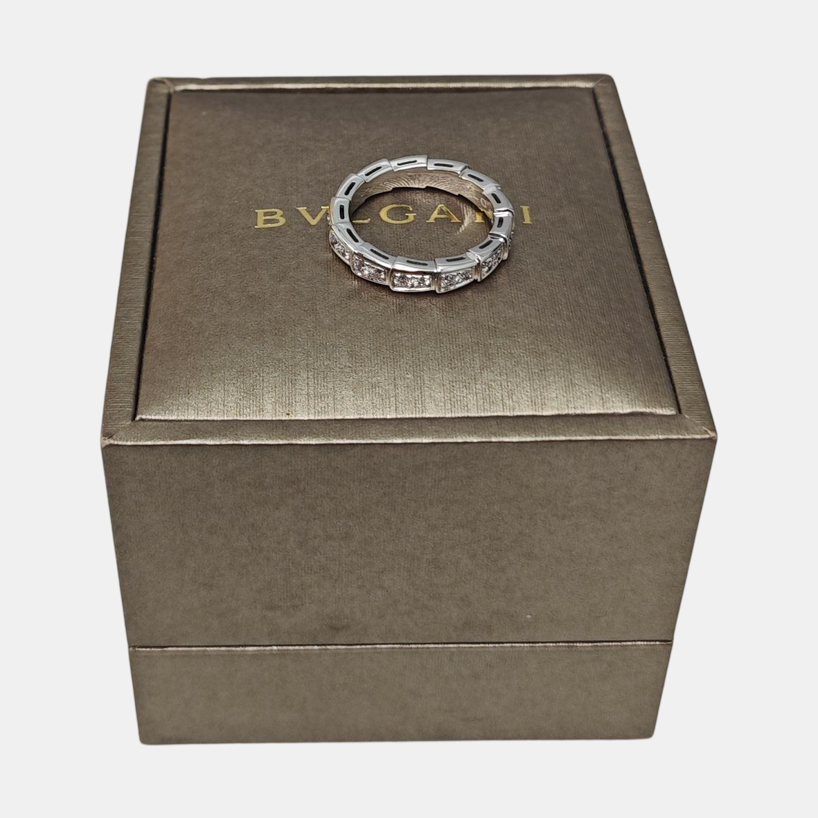 SERPENTI 18k White Gold Silver Ring EU 49