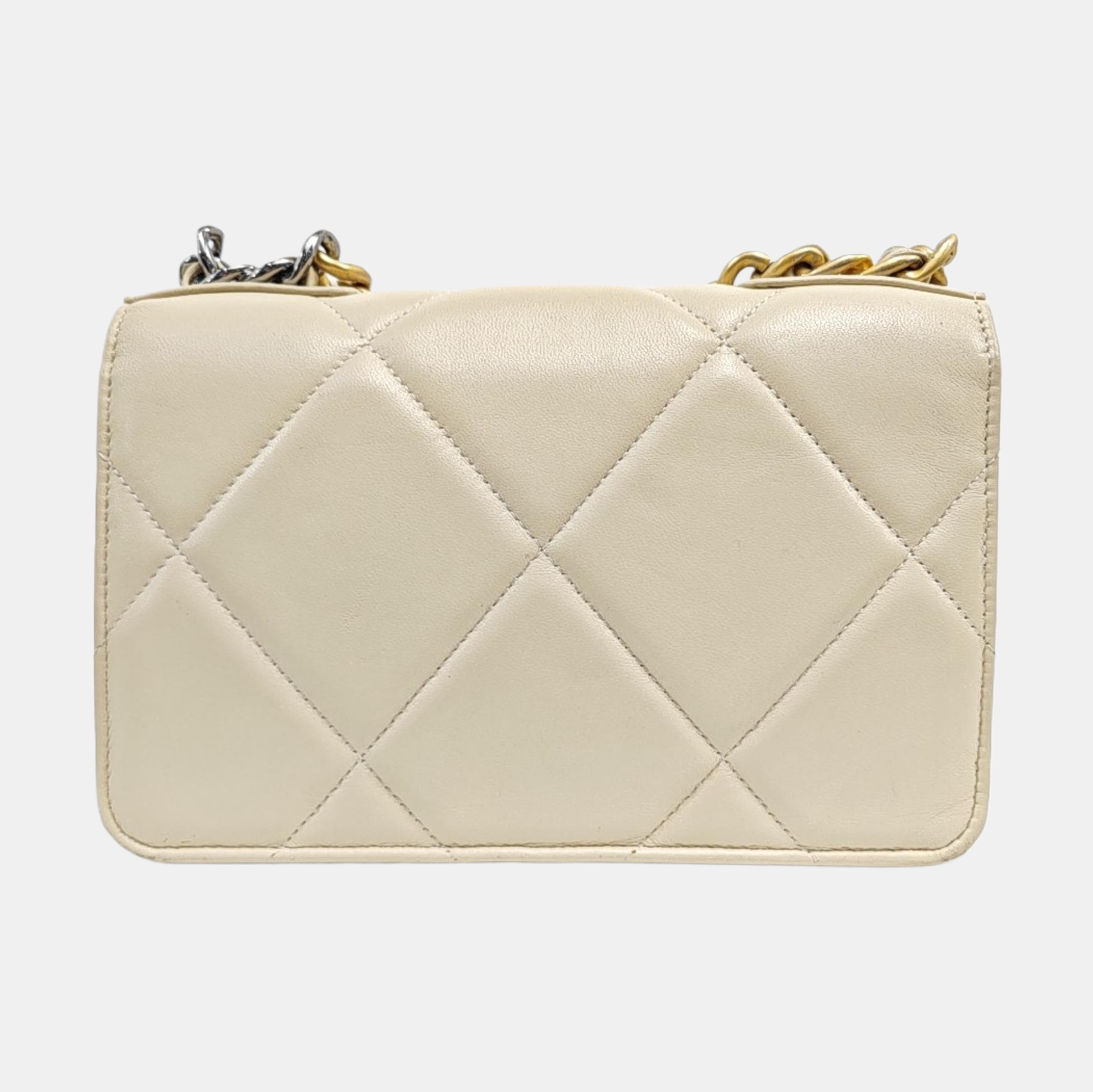 CHANEL 19 WOC Quilted Lambskin Beige