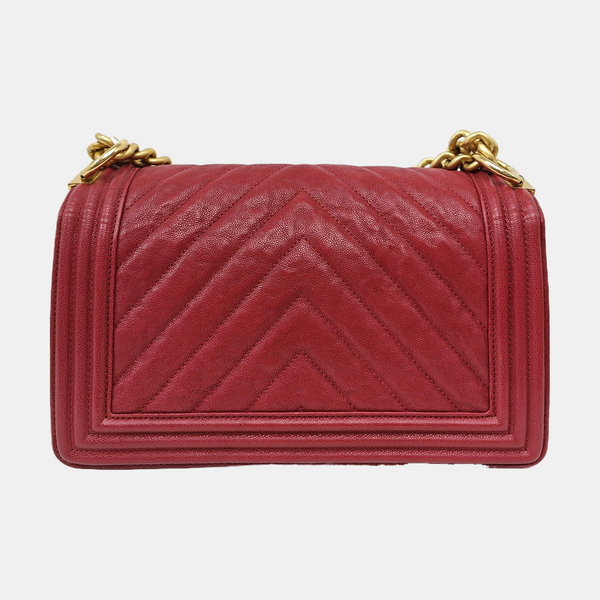 BOY CHANEL Medium Chevron Grained Calfskin Red