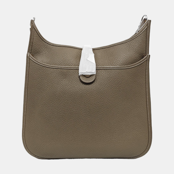 Evelyne 29 Clemence Gray