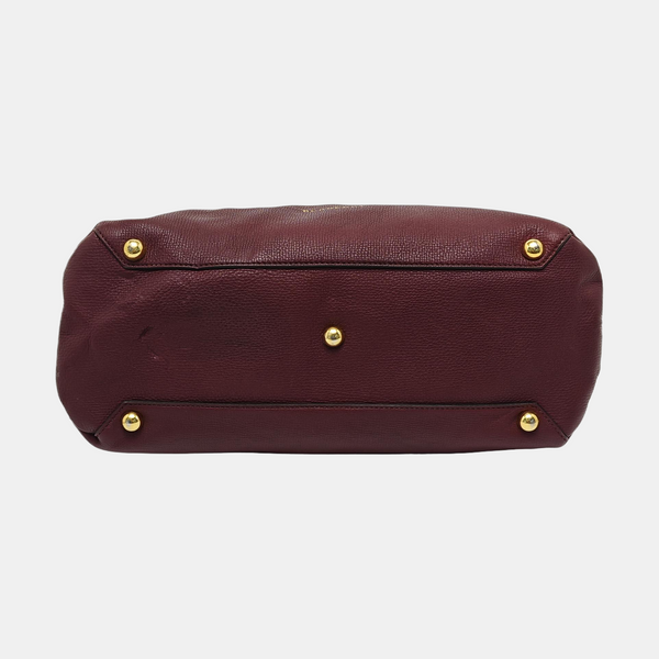 The Banner Medium Calfskin Red