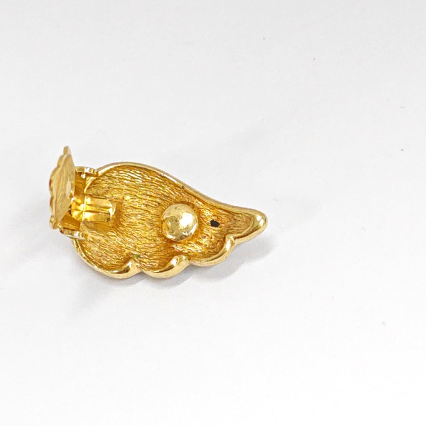 Twist Round Metal Gold Clip On Earrings