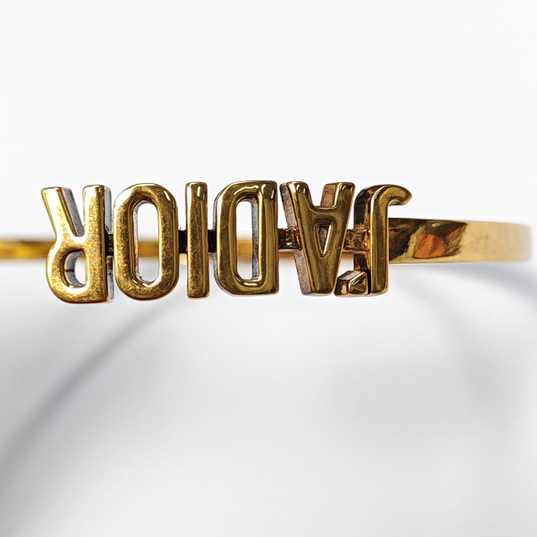 J'adior Metal Gold Necklace