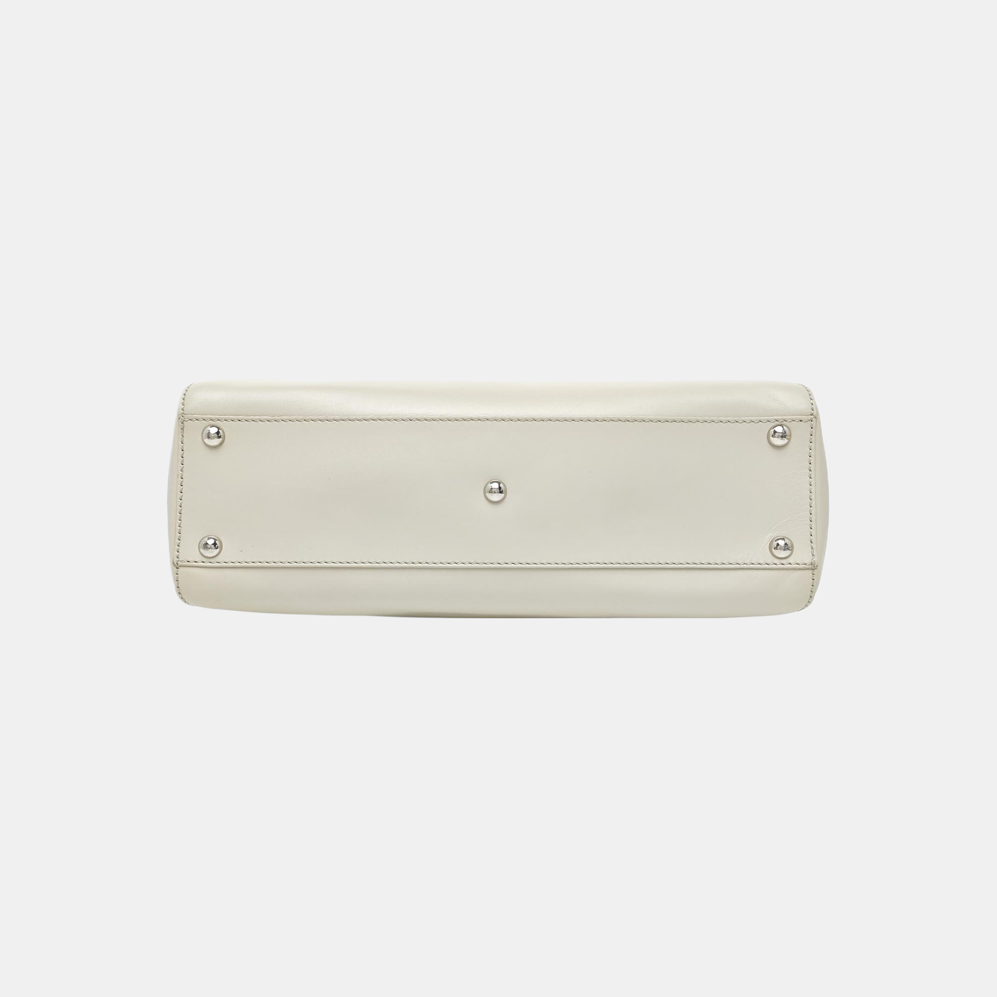 Peekaboo Medium Calfskin Beige
