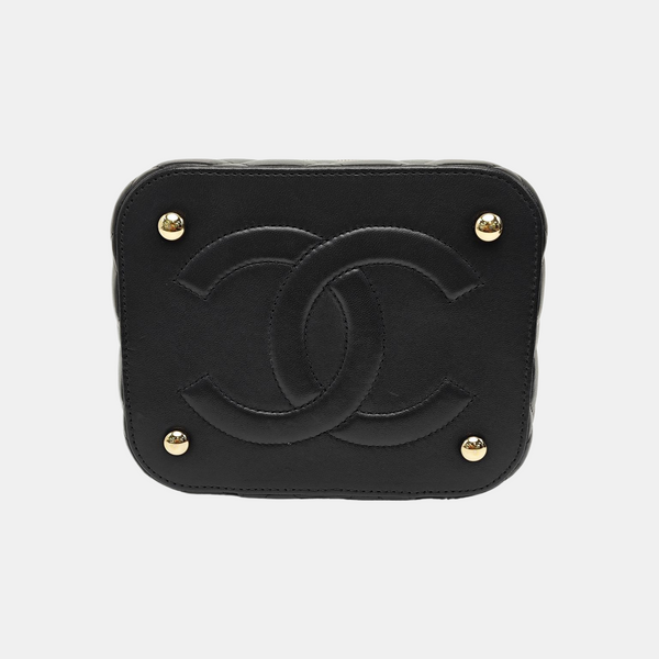 VANITY CASE Small Quilted Lambskin Black